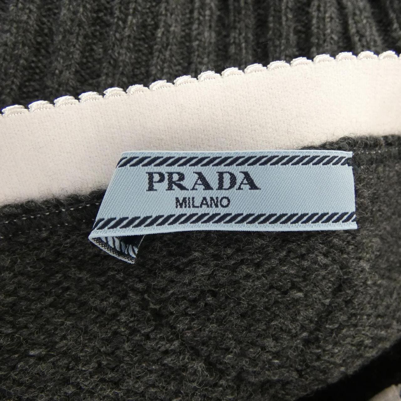プラダ PRADA P29B98 SAAO 18JR トップス