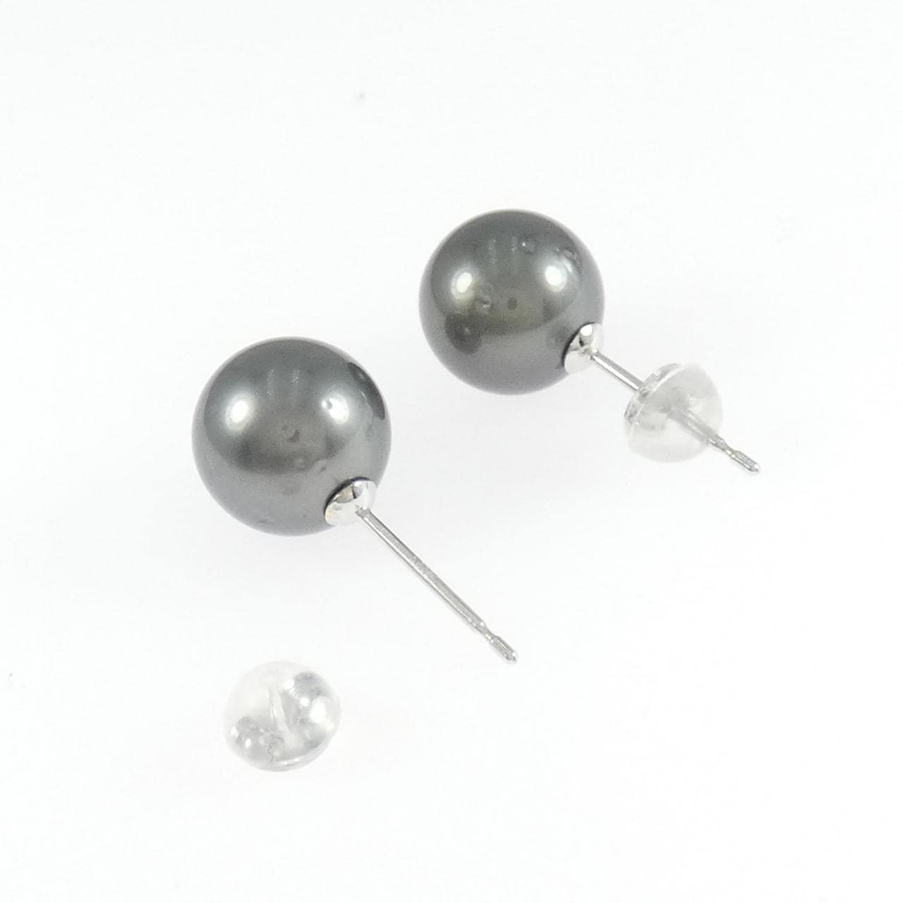 K14WG 黒蝶パール ピアス 9.6mm