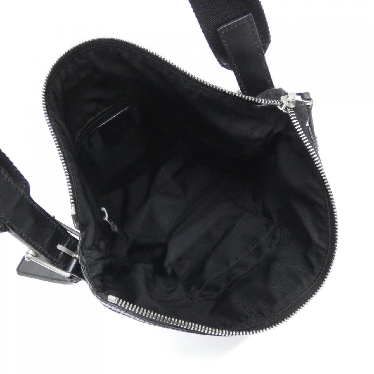Gucci 631199 KWT7N單肩包