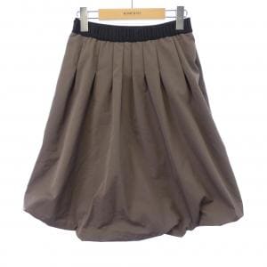トゥービーシック TO BE CHIC スカート