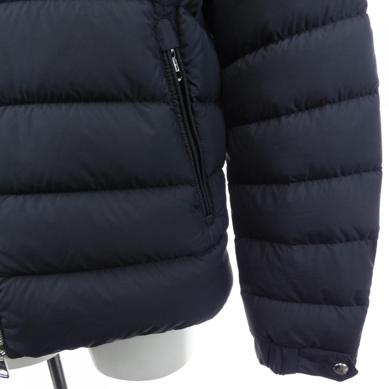 モンクレール MONCLER ARNEB ダウンジャケット
