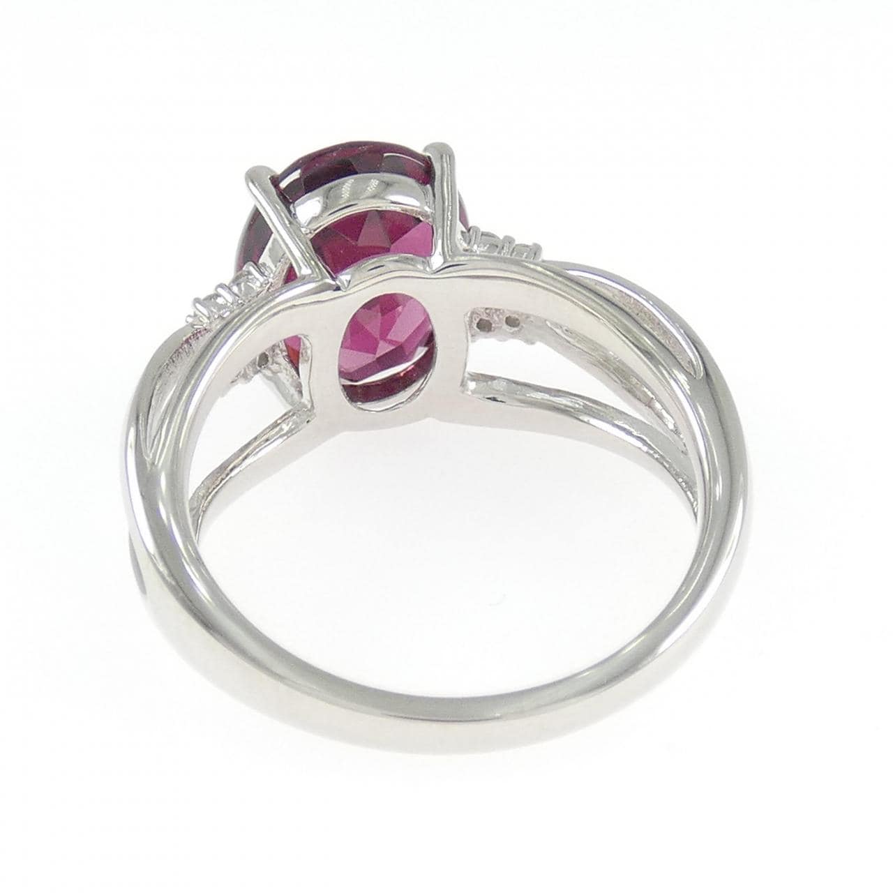 PT900 ガーネット リング 4.50CT