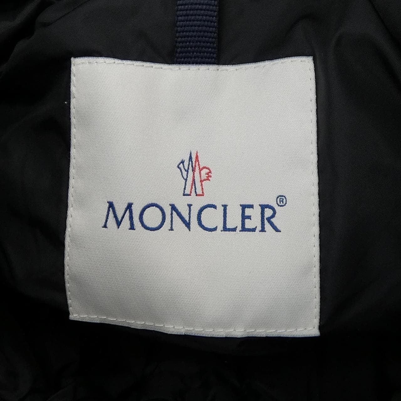 モンクレール MONCLER ORNE ダウンジャケット