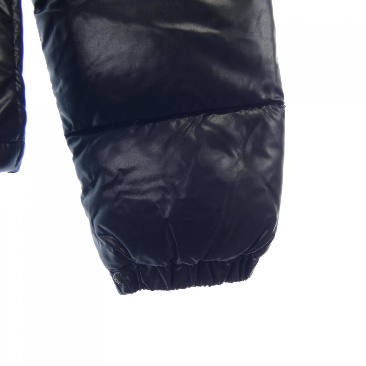 モンクレール MONCLER ダウンジャケット