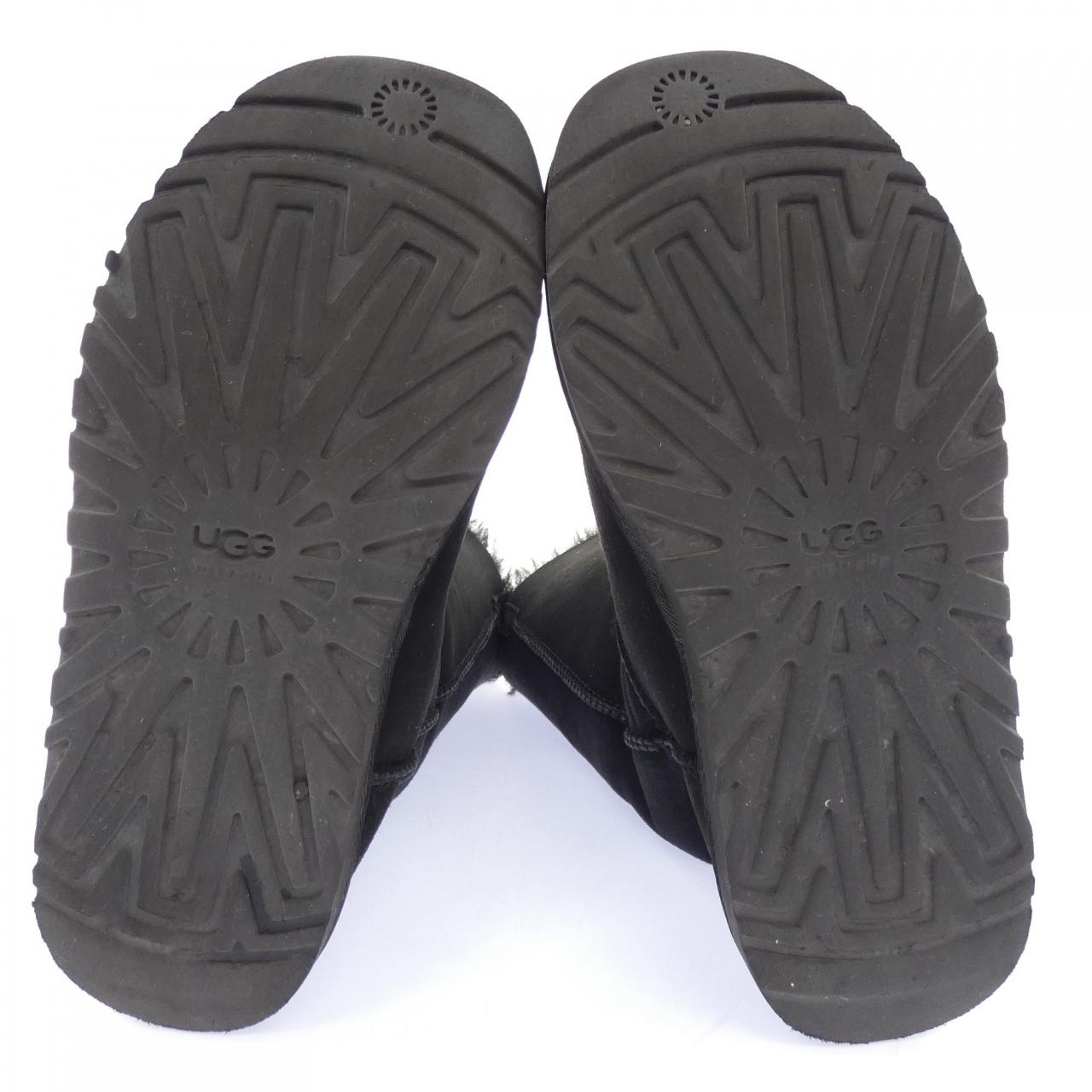アグ UGG ブーツ