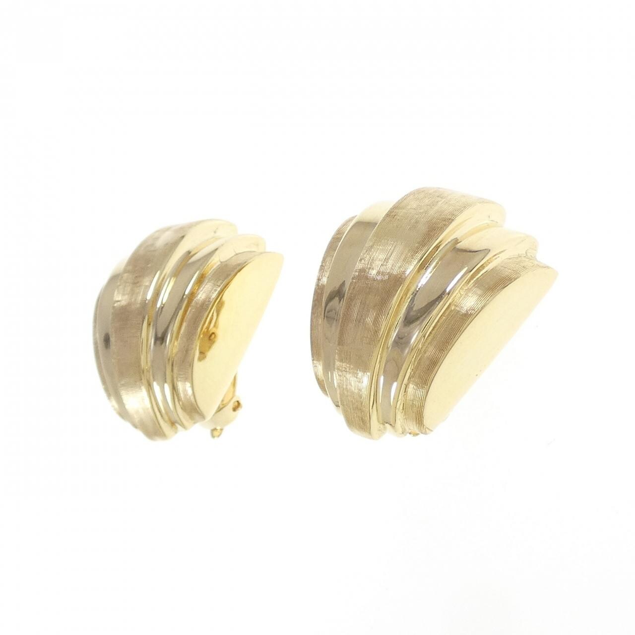 Campezan 750YG Earrings