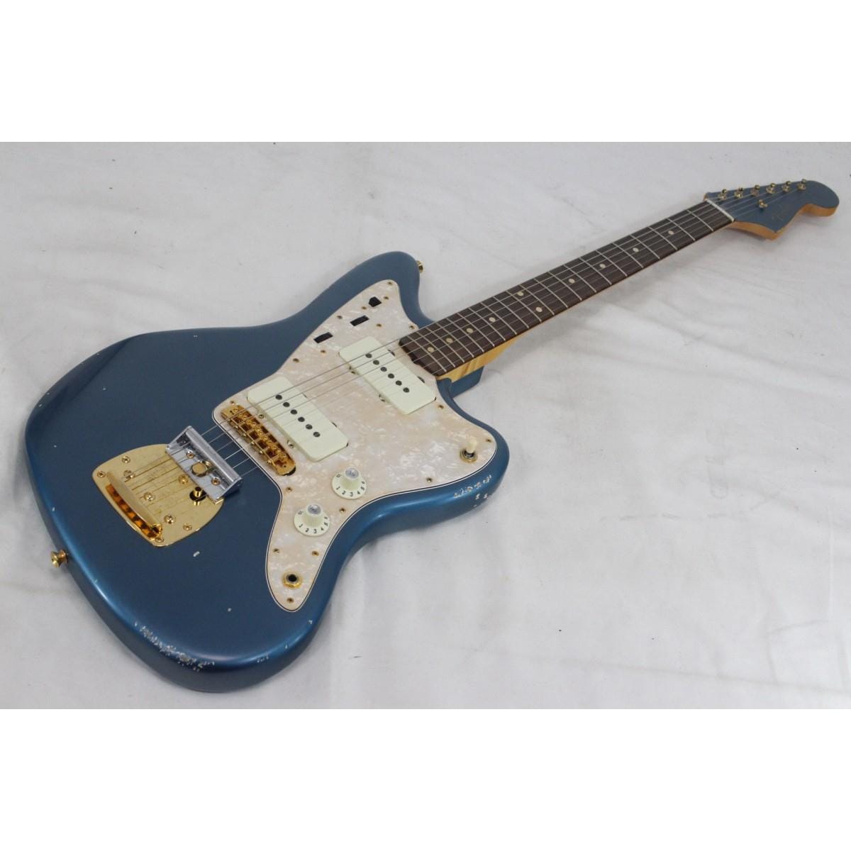 FENDER INORAN ROAD WORN JM