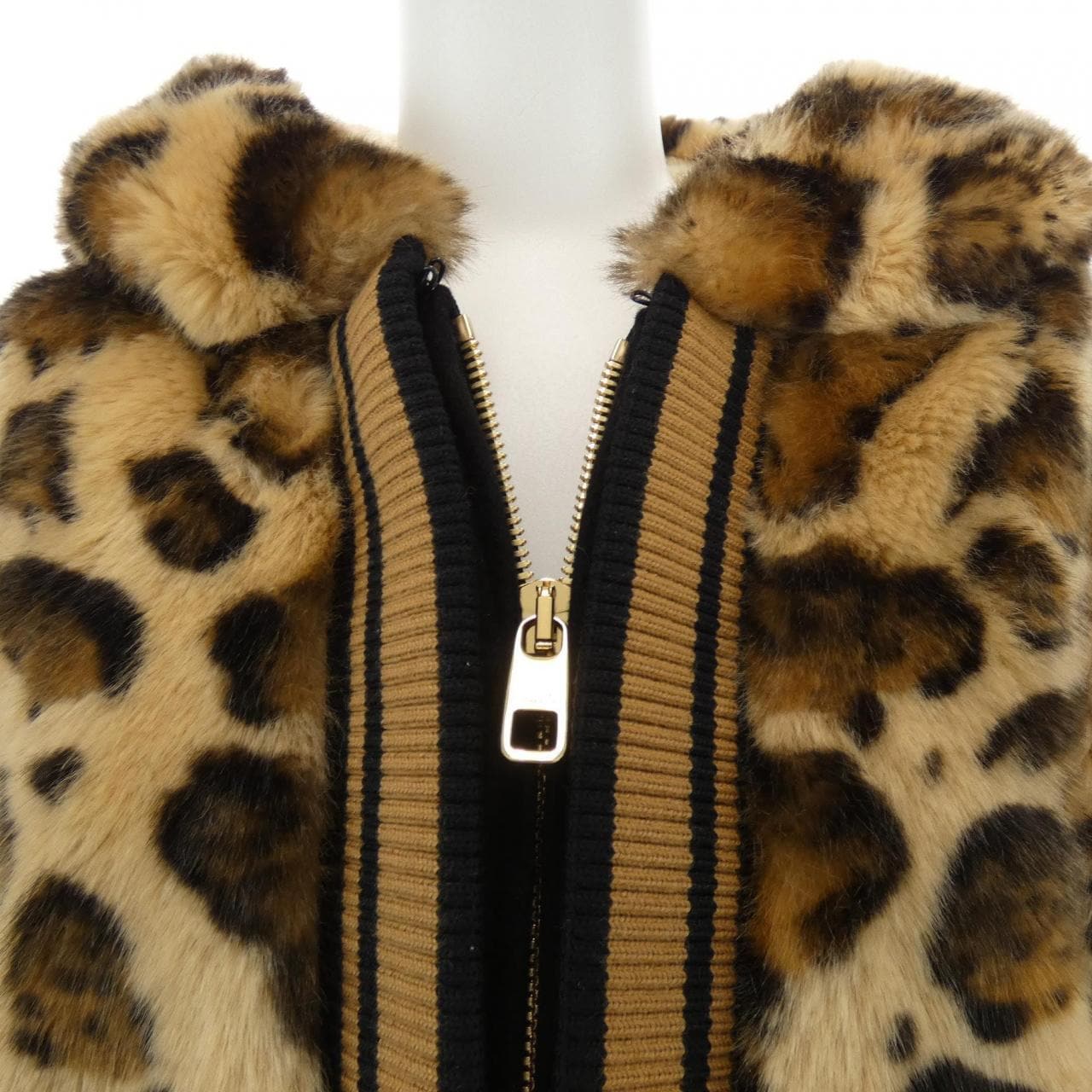 ドルチェアンドガッバーナ DOLCE&GABBANA F9C96F/FUPU8 ブルゾン