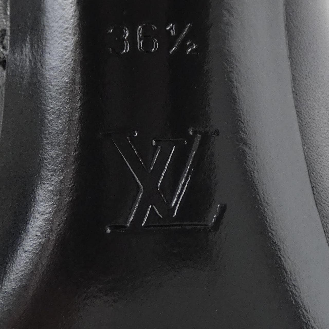 ルイヴィトン LOUIS VUITTON NL0148 ブーツ