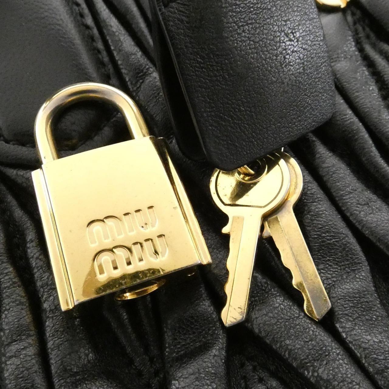 ミュウミュウ 5BB124 バッグ