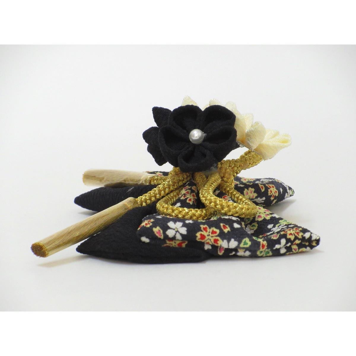 【新品】髪飾り　リボン