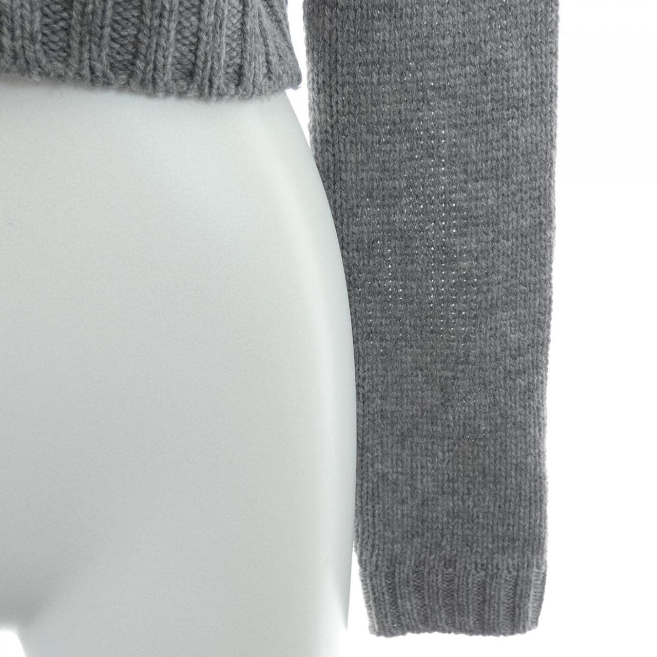 プラダ PRADA P25N78 SOOO 172D カーディガン