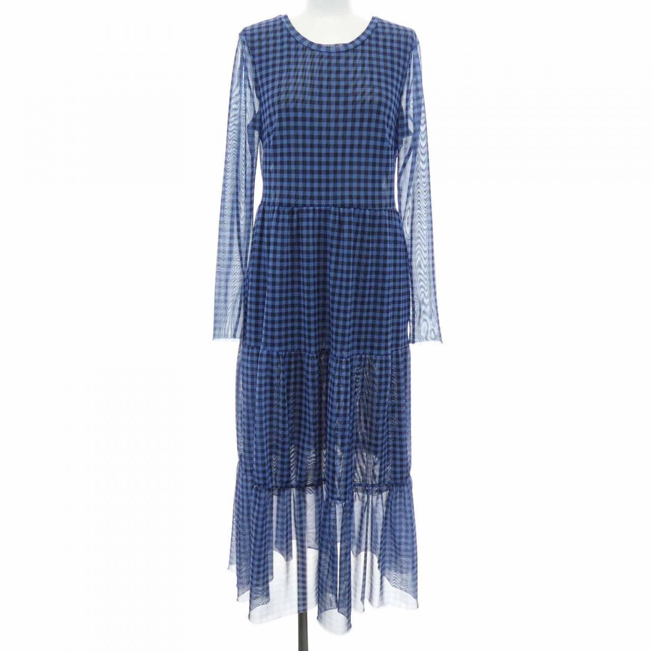 バウムウンドヘルガーデン Baum und Pferdgarten ワンピース