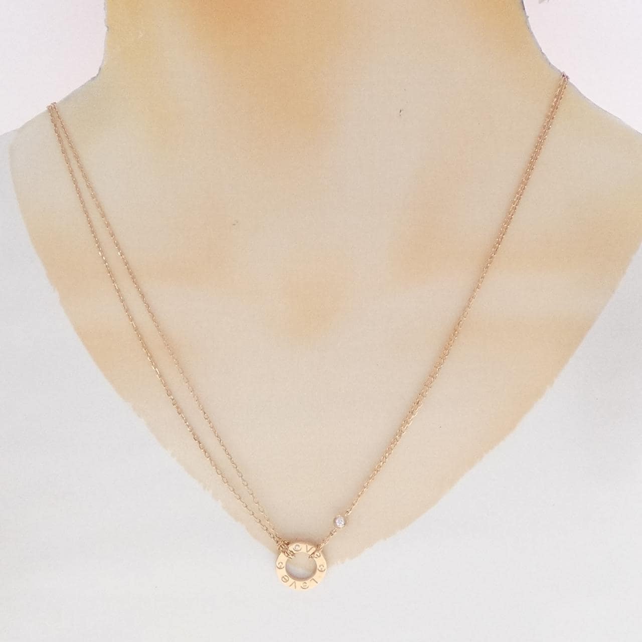 カルティエ ラブ ネックレス