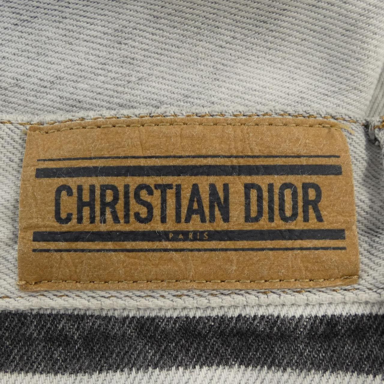 クリスチャンディオール CHRISTIAN DIOR 352P60S3697 ジーンズ