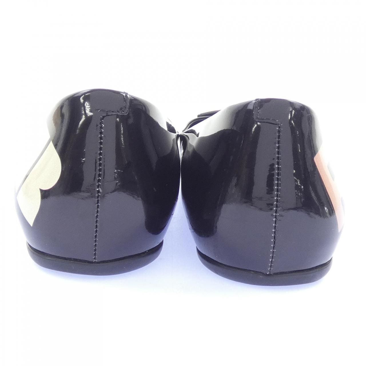 ロジェヴィヴィエ ROGER VIVIER フラットシューズ