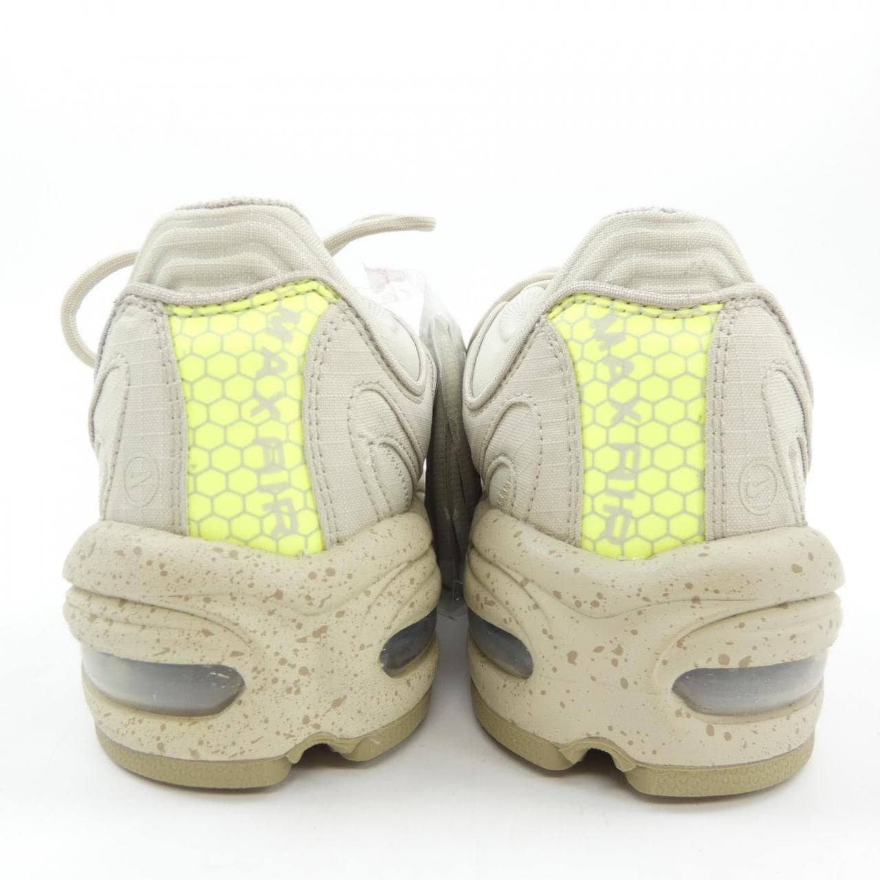 ナイキ NIKE スニーカー