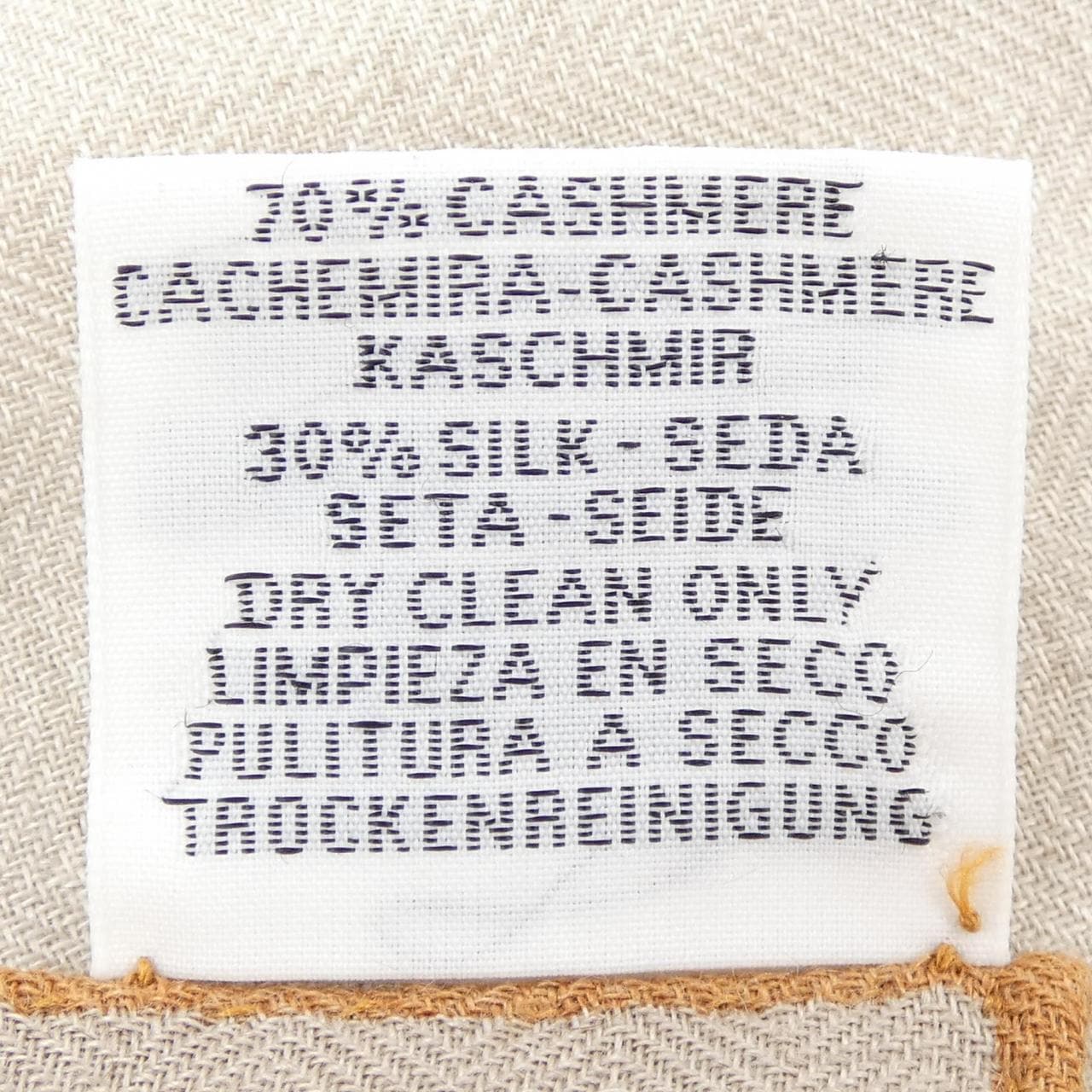 HERMES爱马仕披肩