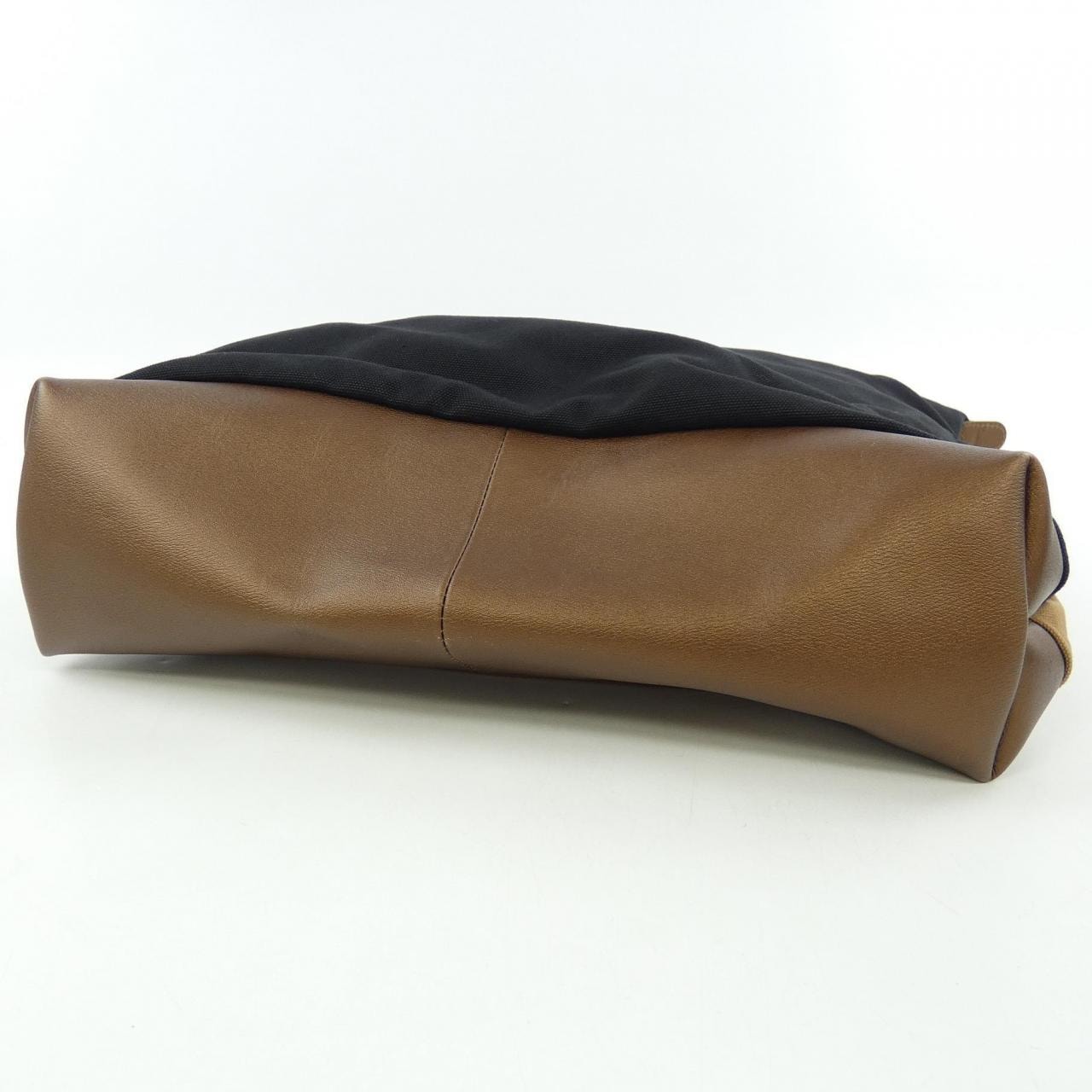 ウォントレスエッセンシャルズデラヴ WANT LES ESSENTIELS BAG