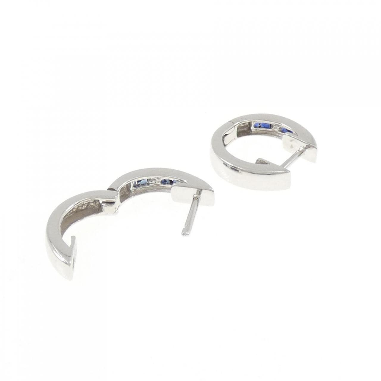 K18WG サファイヤ ピアス 0.30CT