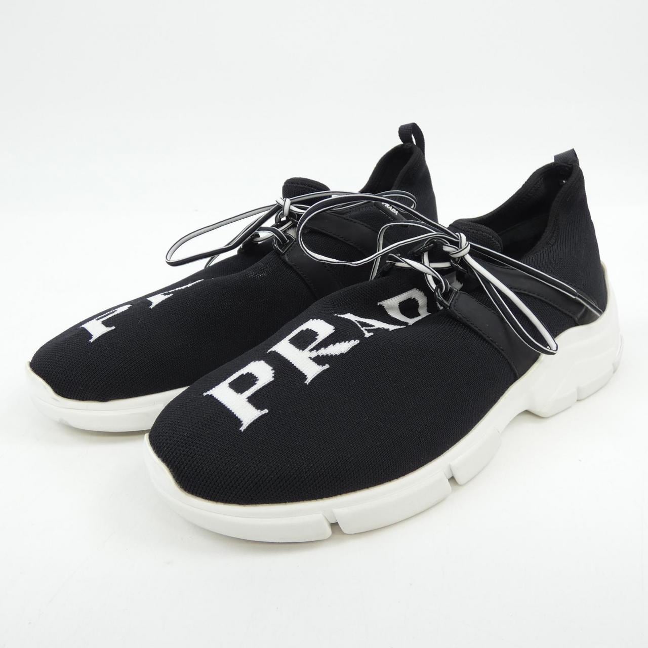 プラダ PRADA スニーカー