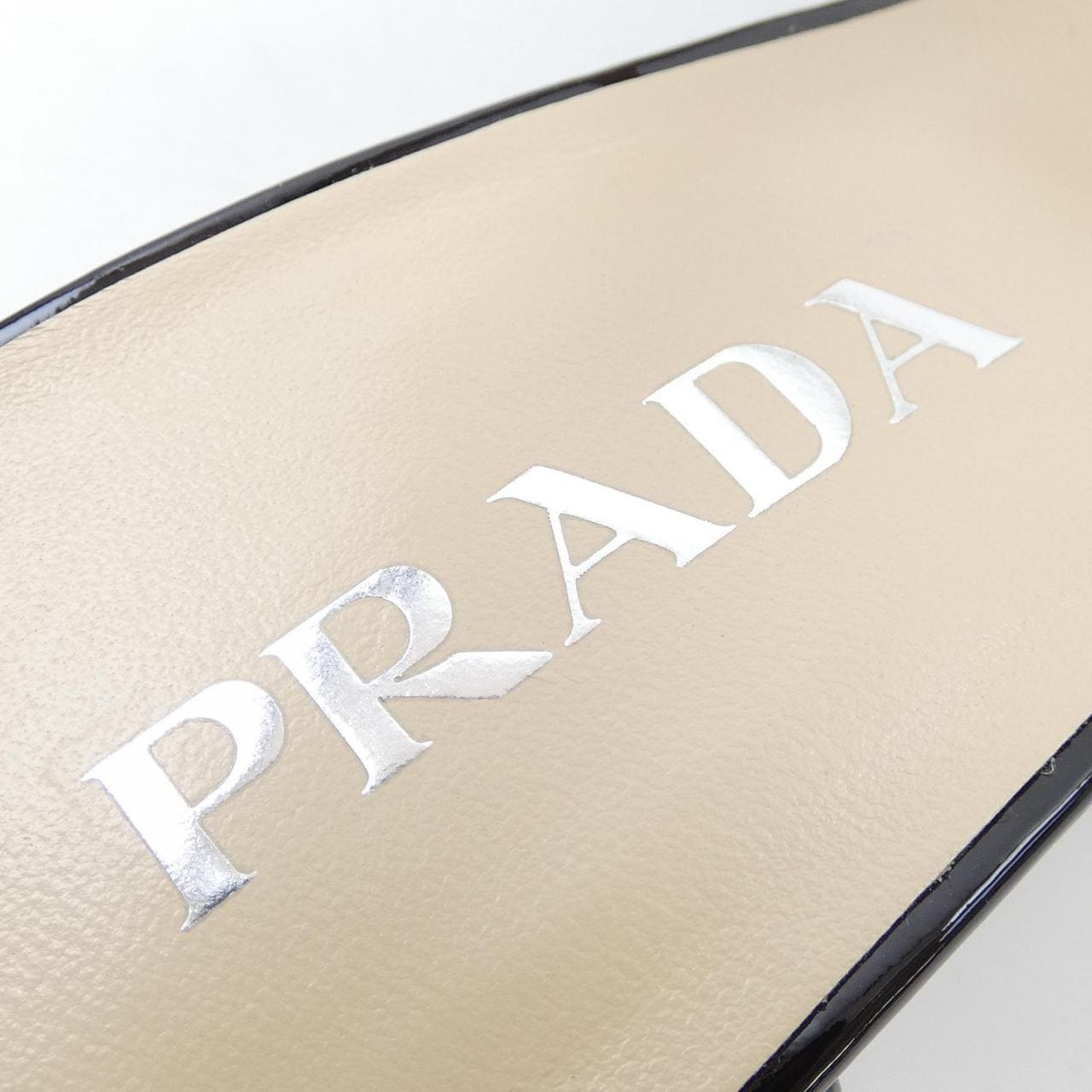 プラダ PRADA パンプス