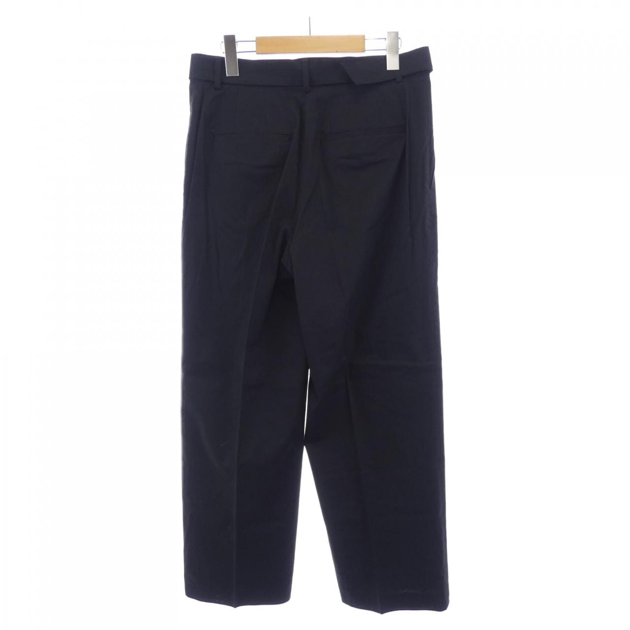 ニジュウサンク 23区 パンツ