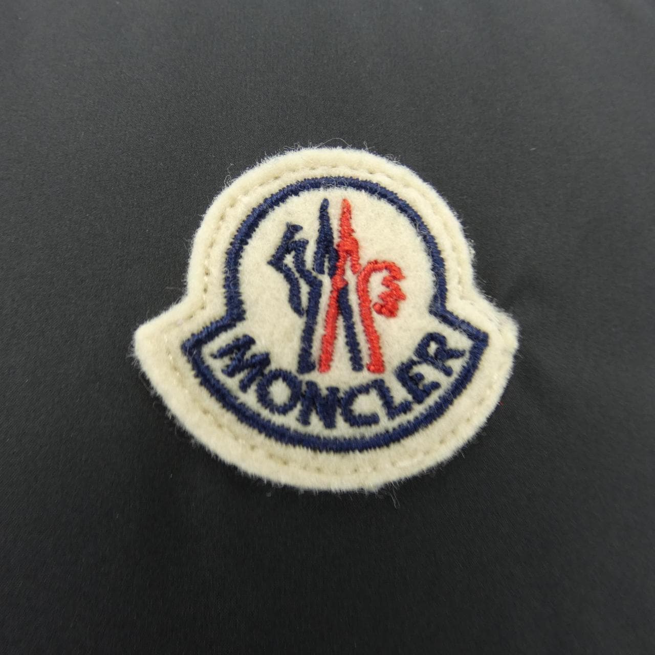 【新品】モンクレール MONCLER ダウンベスト