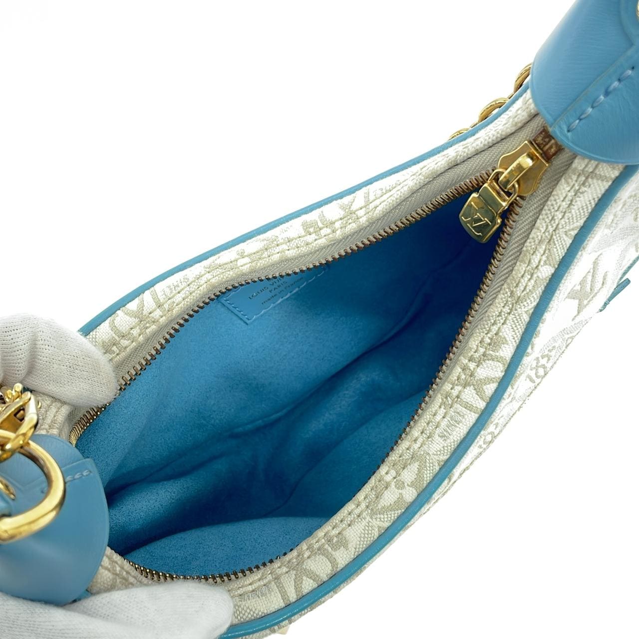 ルイヴィトン SINCE1854 ループ M81094 ショルダーバッグ