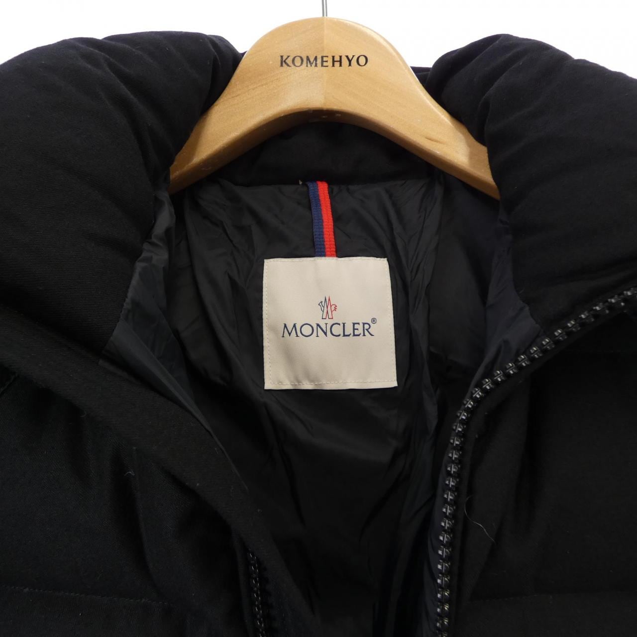 モンクレール MONCLER MONTGENEVRE ダウンジャケット