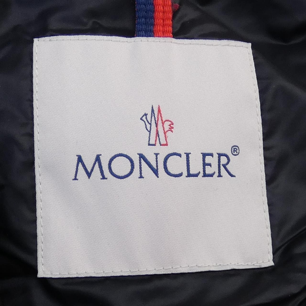 モンクレール MONCLER ダウンジャケット