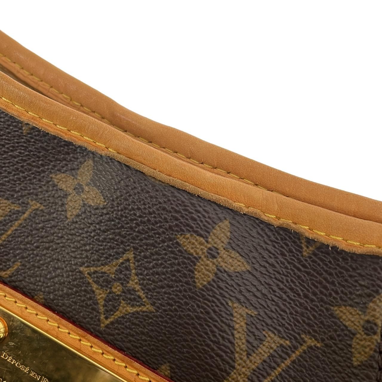 ルイヴィトン モノグラム ガリエラ PM M56382 ショルダーバッグ