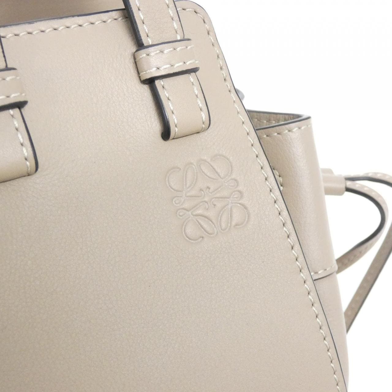 ロエベ ハンモック ドローストリング ミニ 314 30 V07 ショルダーバッグ