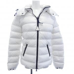 モンクレール MONCLER ダウンジャケット