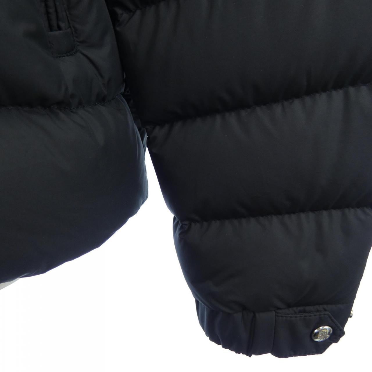 モンクレール MONCLER ARNEB ダウンジャケット