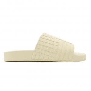 ボッテガヴェネタ BOTTEGA VENETA 690105　V1060　9031 サンダル