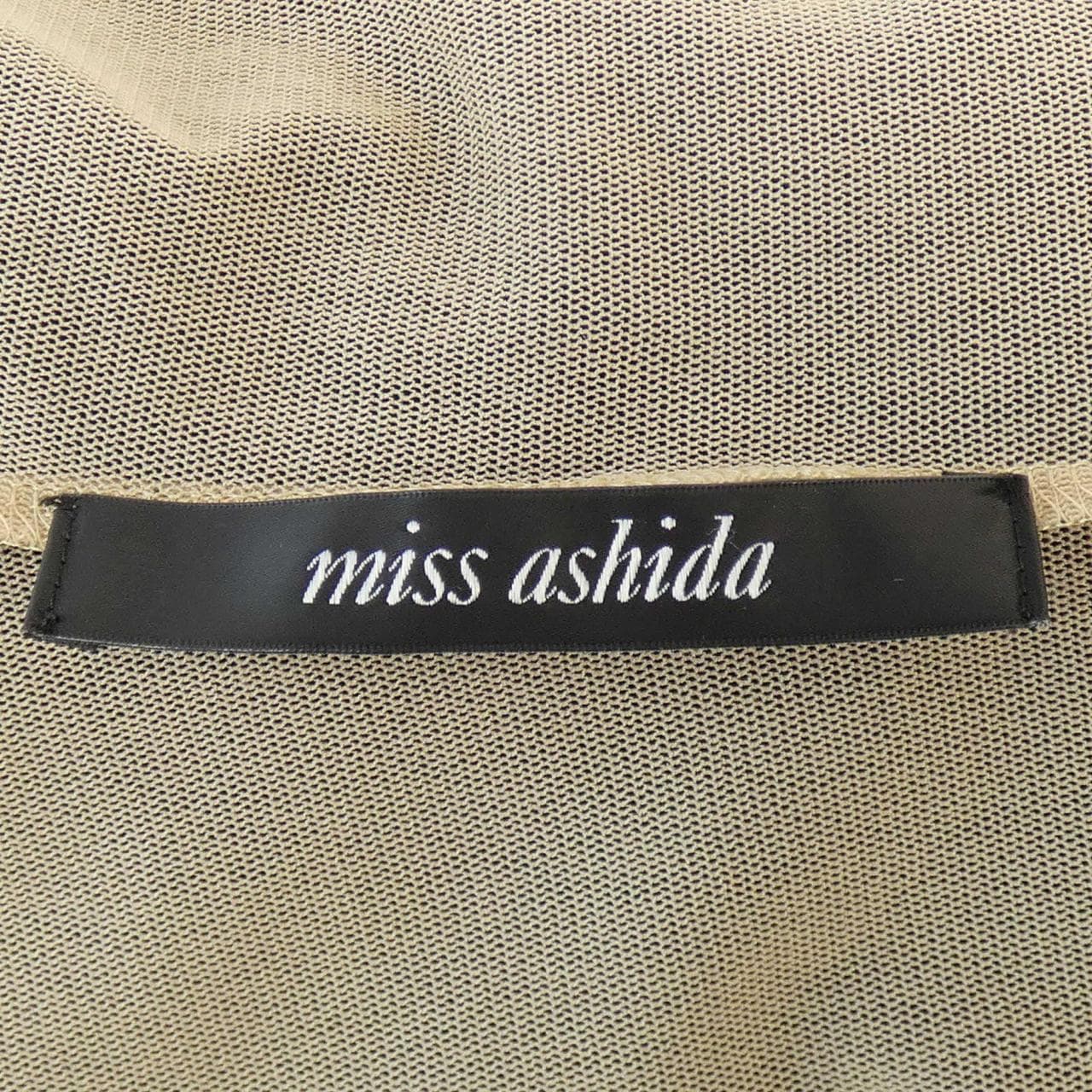 ミスアドラ Miss Adora トップス