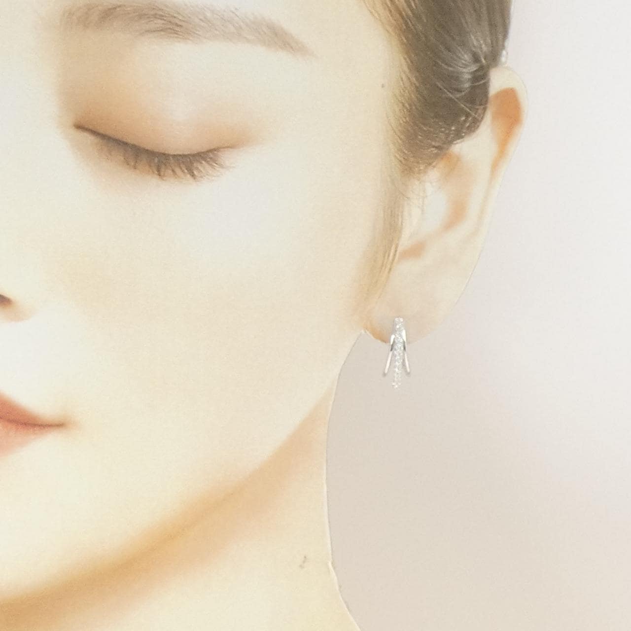【新品】PT900 ダイヤモンド ピアス 0.30CT