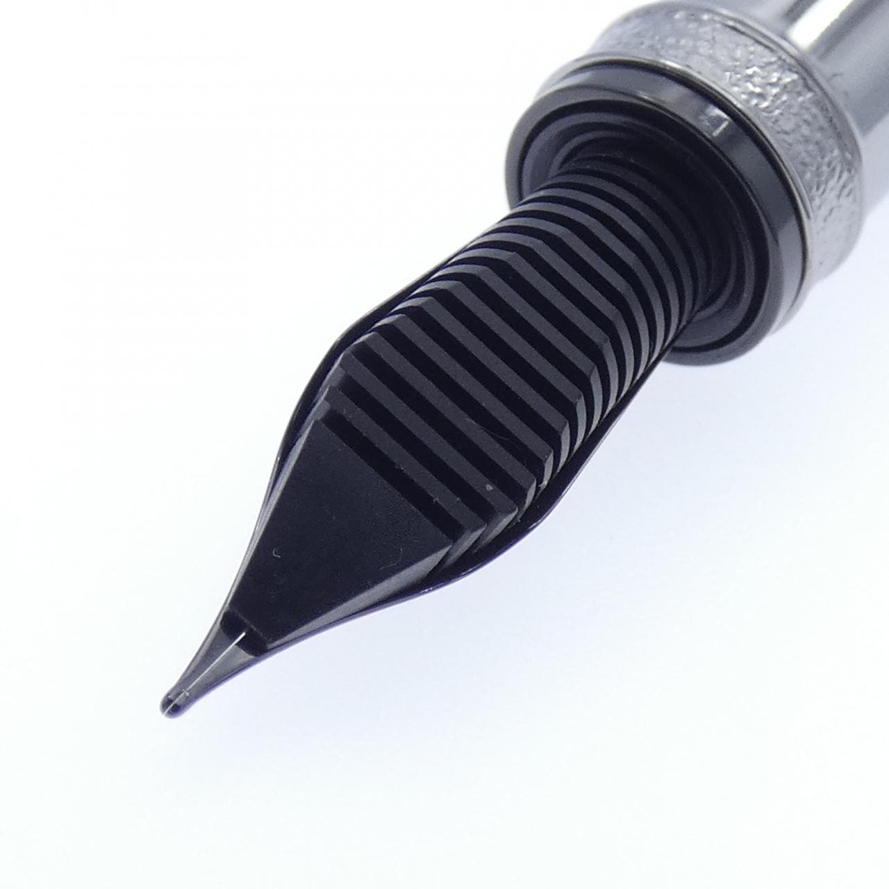 ビスコンティ ダンテ･アリギエーリ コメディア インフェルノ KP10-52-FPF 万年筆