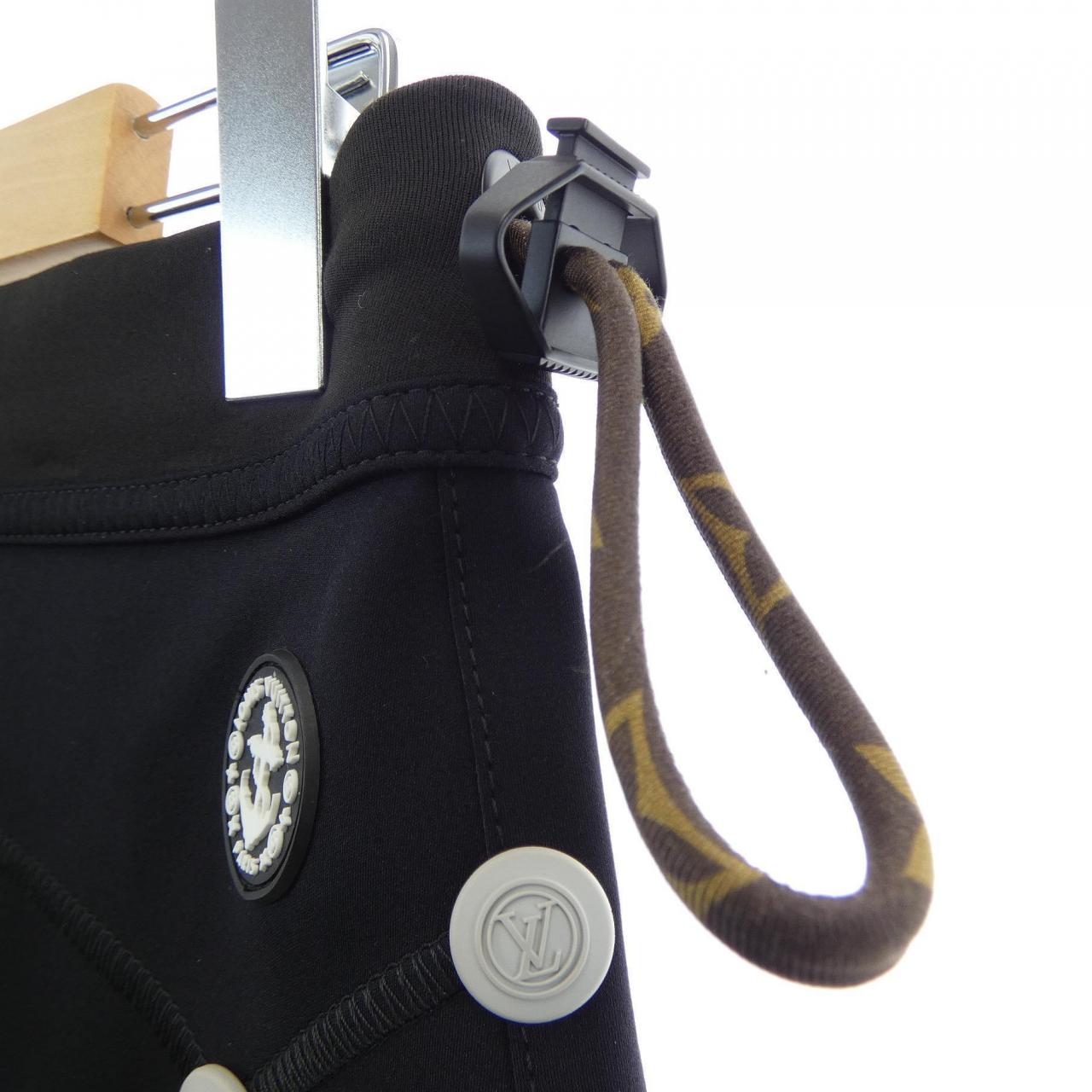 ルイヴィトン LOUIS VUITTON FQSK92G72 スカート