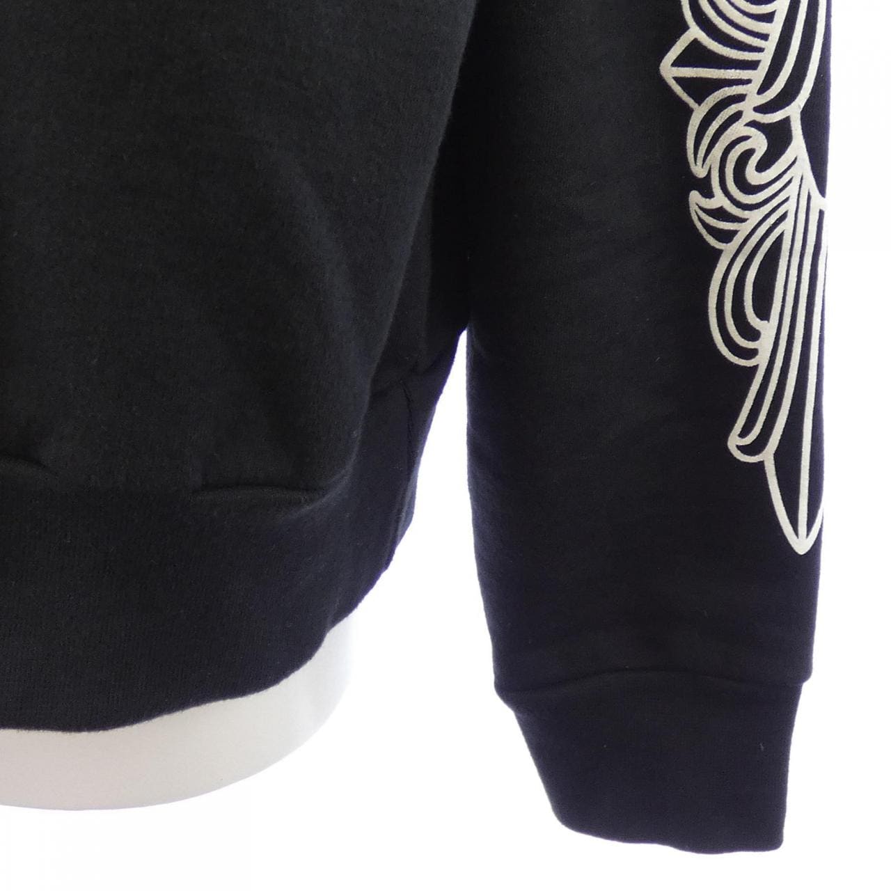 クロムハーツ CHROME HEARTS ホースシュー HORSE SHOE フローラルクロス 408196533******695 スウェット