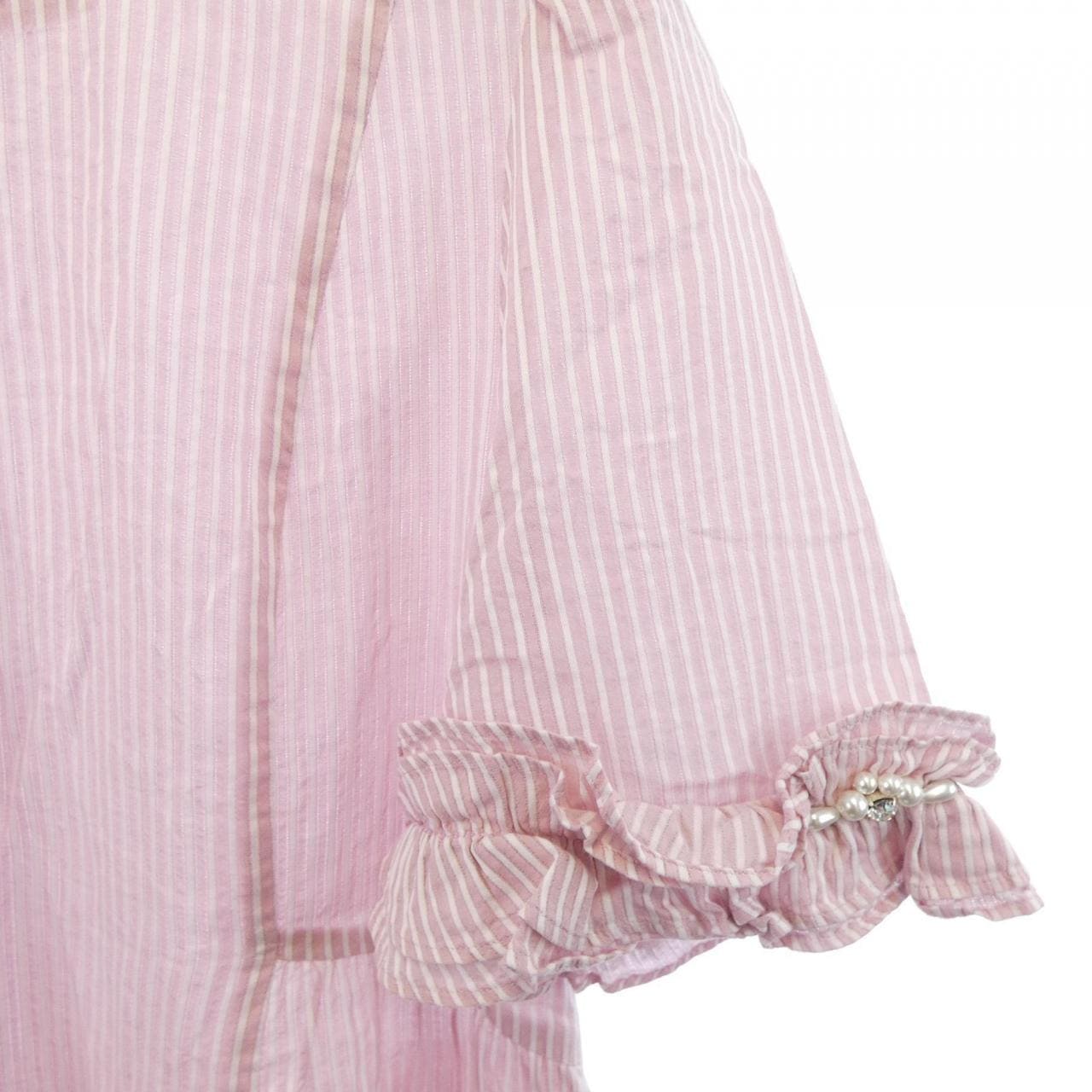 トゥービーシック TO BE CHIC トップス