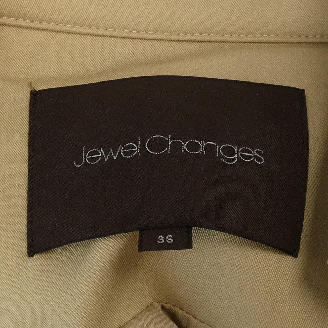 宝石变化Jewel changes风衣