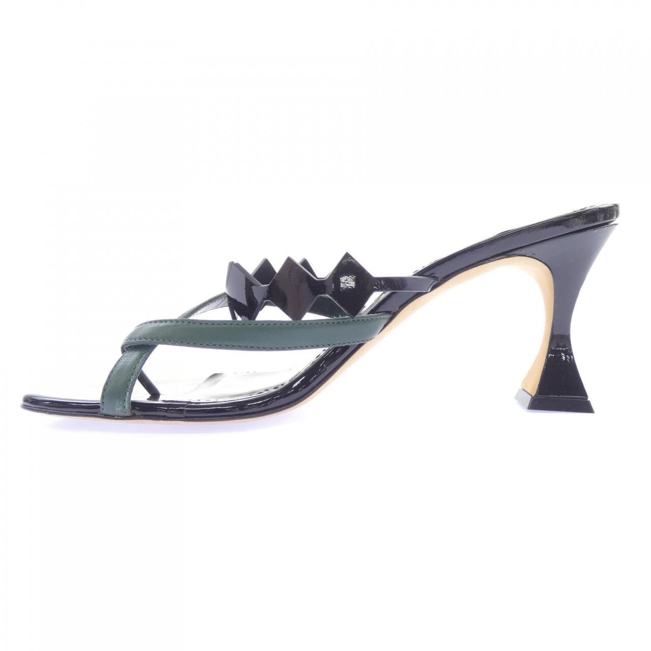 マノロブラニク MANOLO BLAHNIK サンダル