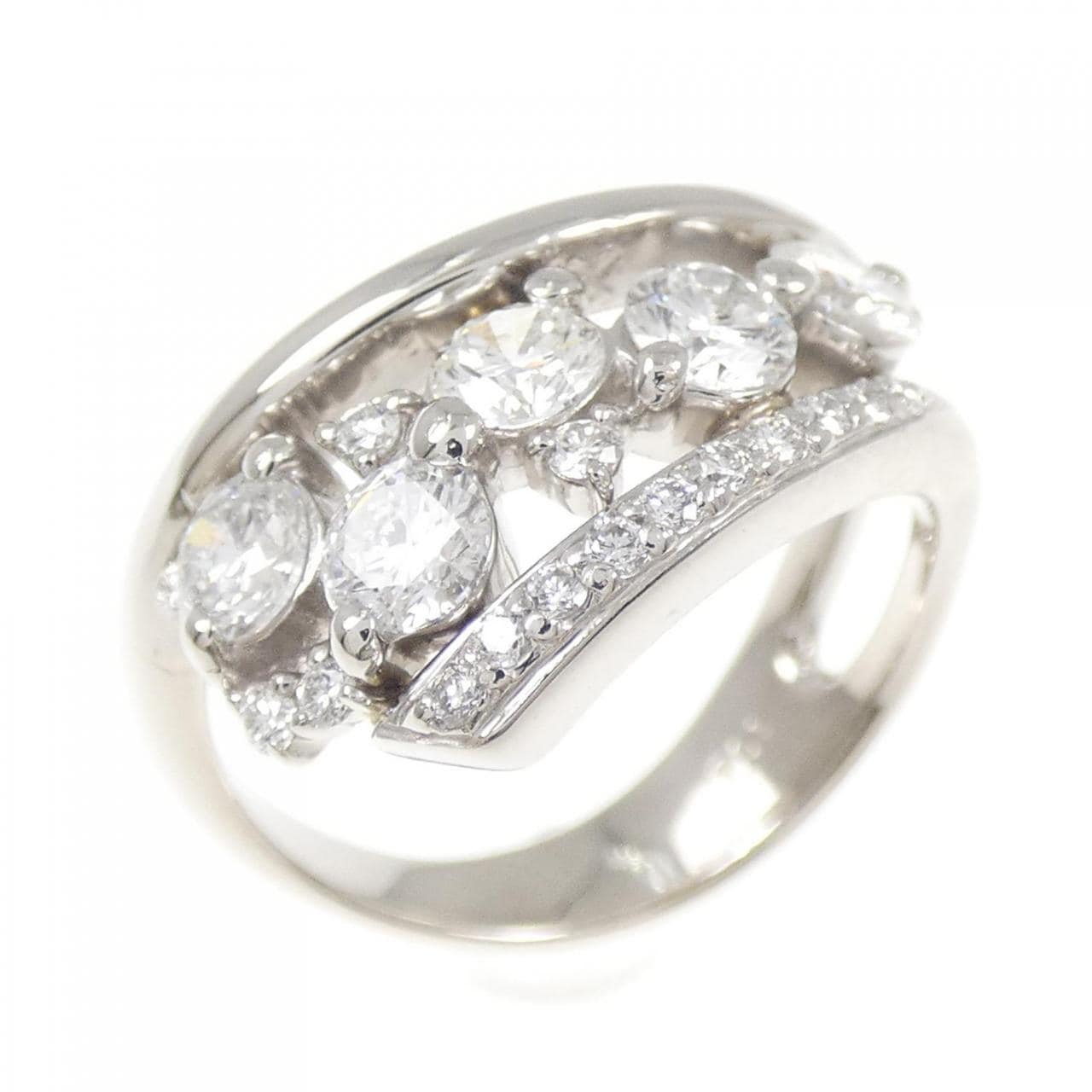 PT900 ダイヤモンド リング 1.01CT