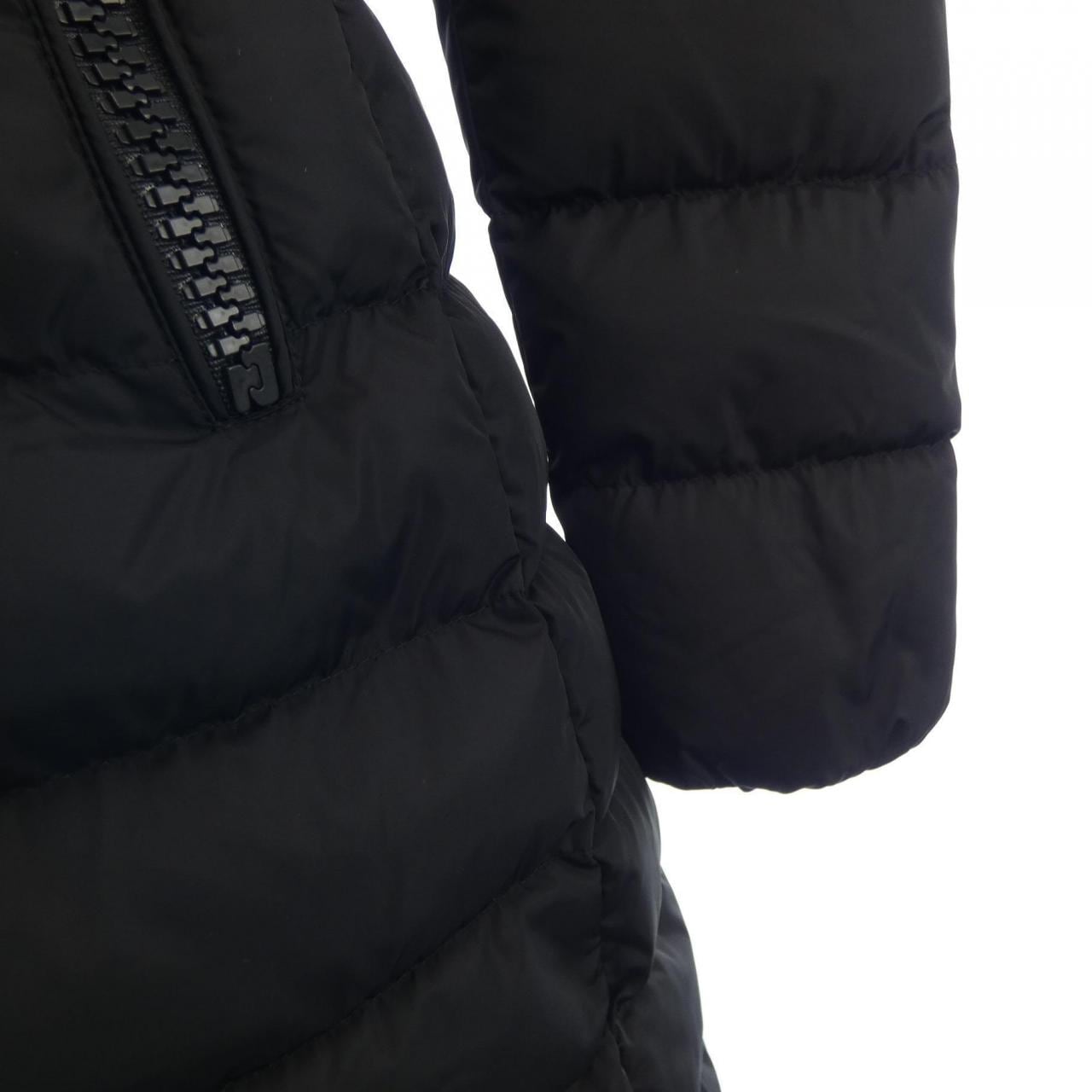 モンクレール MONCLER ダウンコート