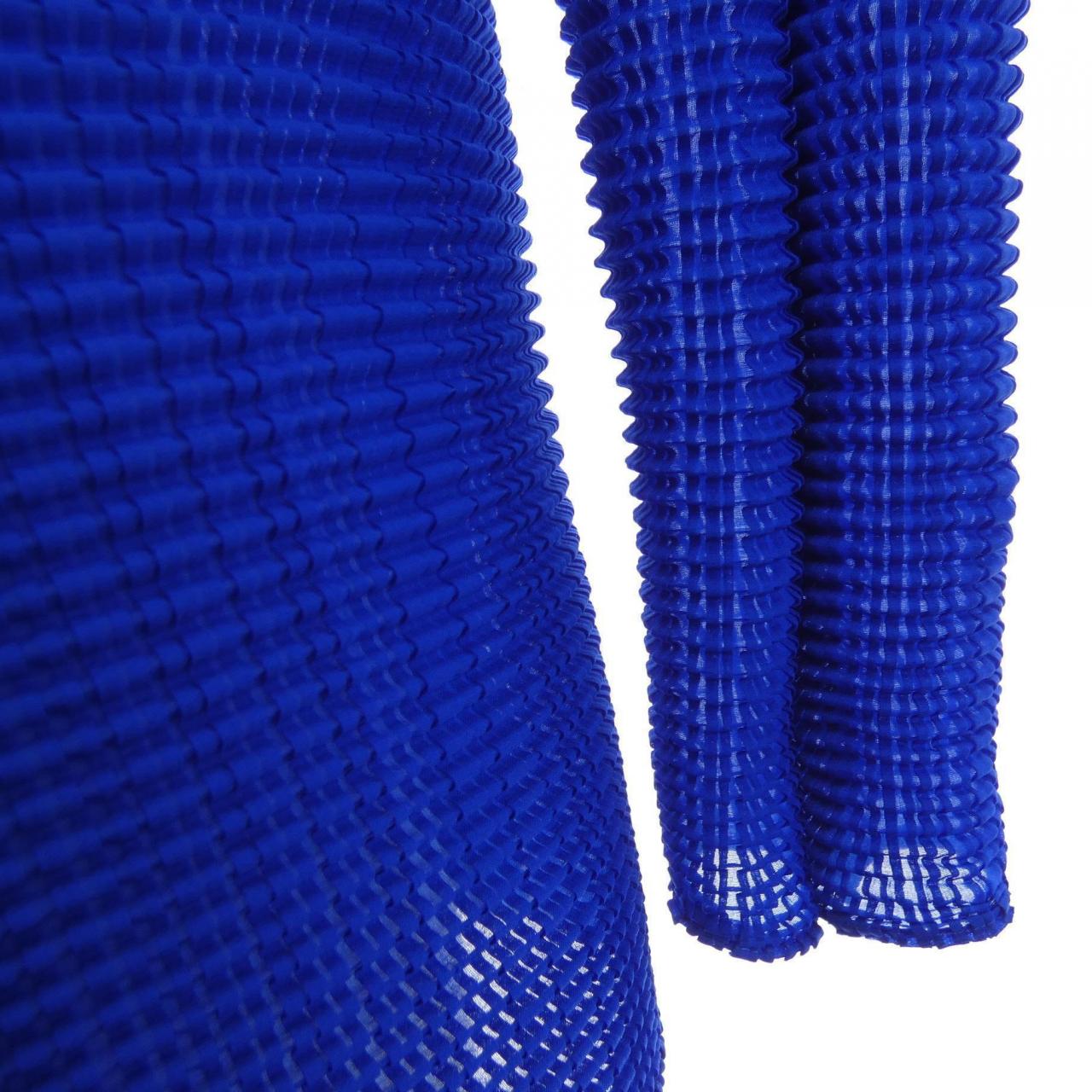 イッセイミヤケ ISSEY MIYAKE IM91FJ187 カーディガン