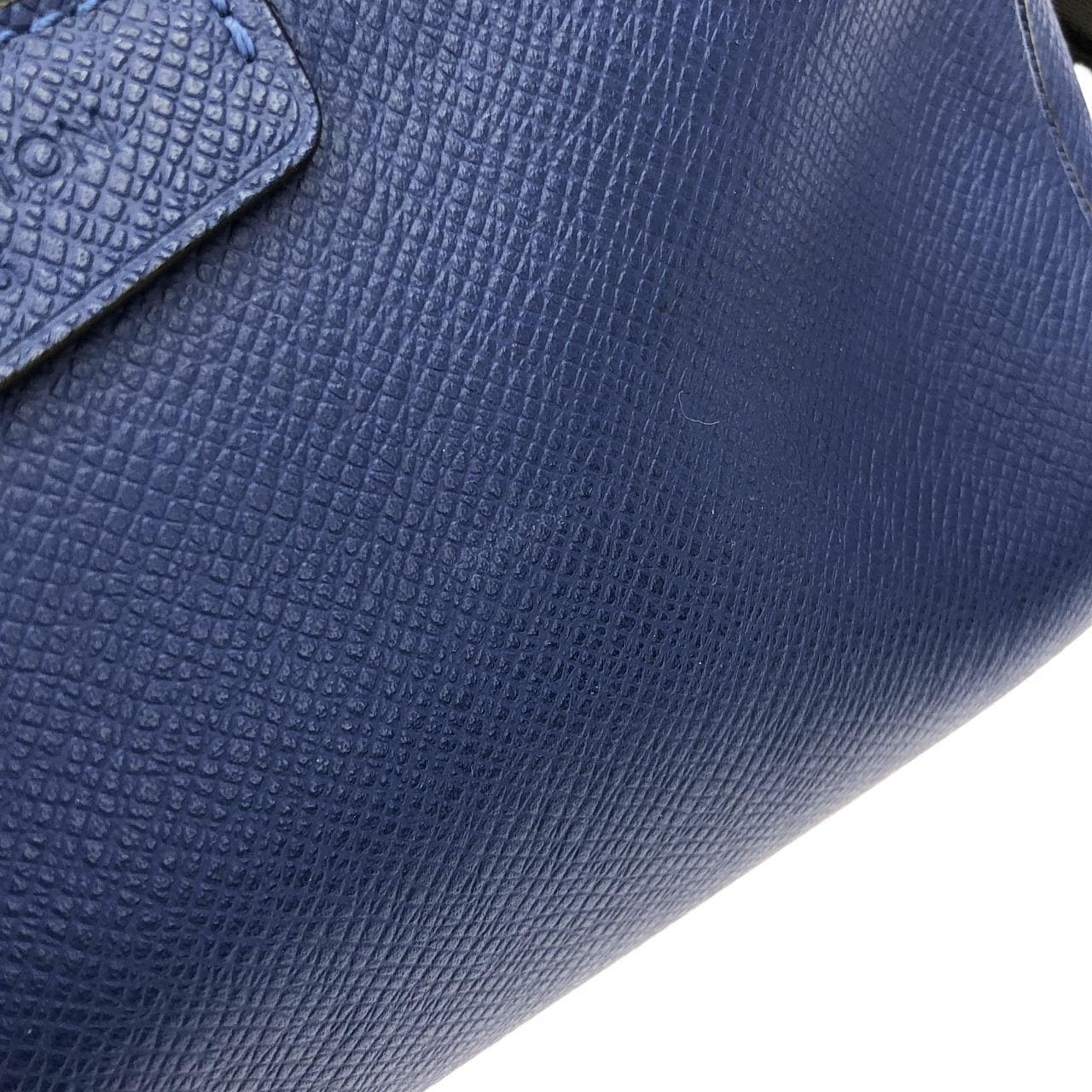 ルイヴィトン タイガ アウトドア メッセンジャー PM M33437 ショルダーバッグ