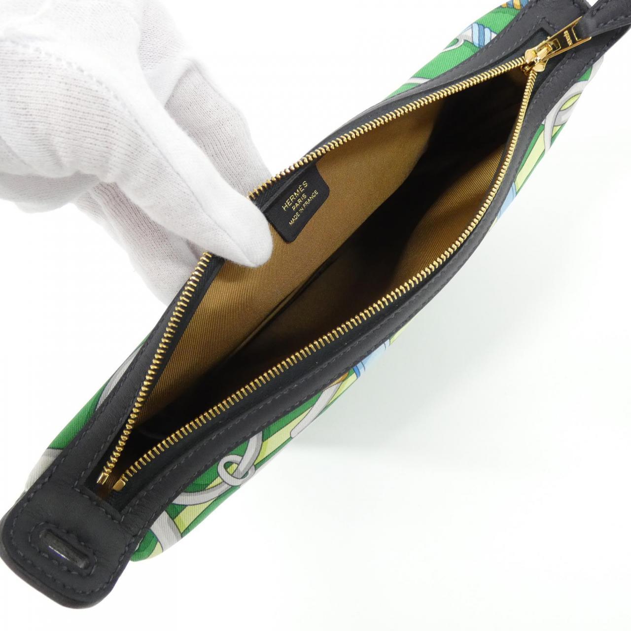 エルメス PANOPLIE EQUESTRE シュルソワ トゥー ゴー 085183CK ポーチ