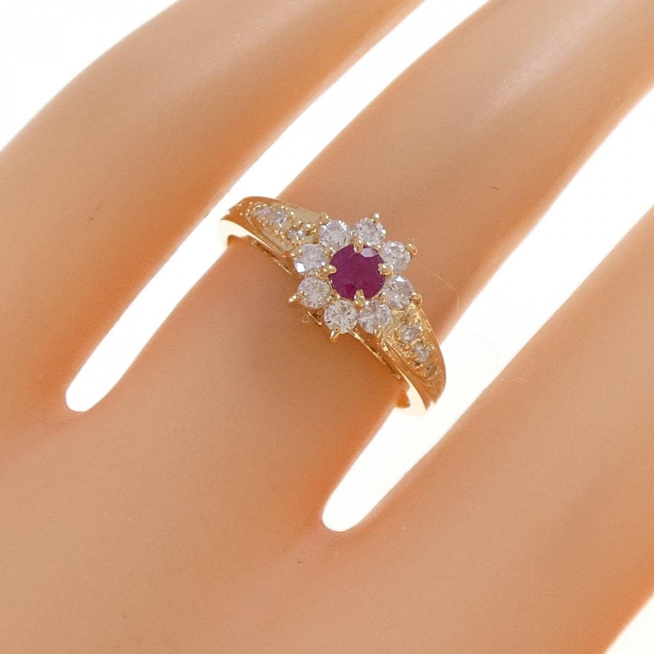 K18YG ルビー リング 0.3CT